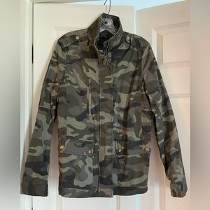 Never worn Love Tree camo jacket.